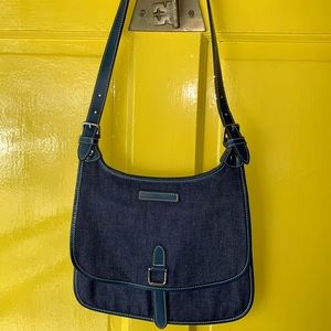 Dooney n Bourke Jean crossbody